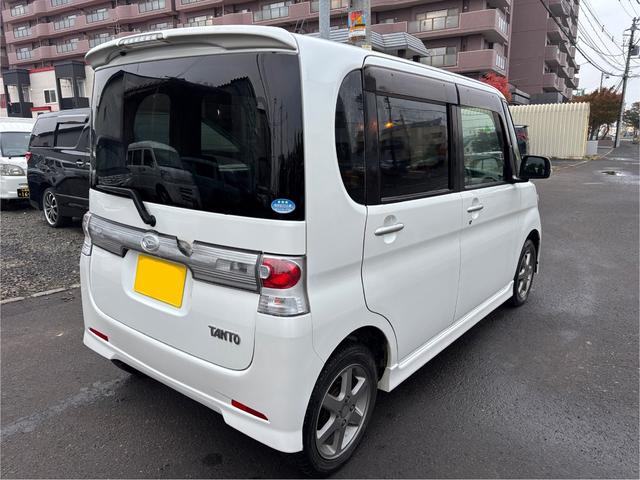 タント カスタムＸ　４ＷＤ（5枚目）