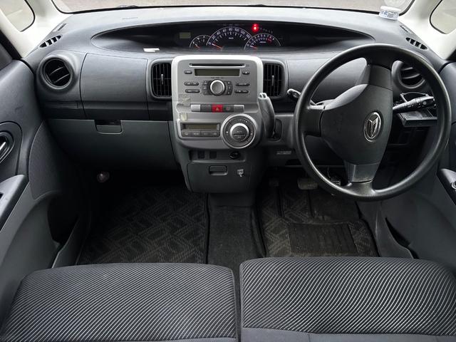 タント カスタムＸ　４ＷＤ（13枚目）