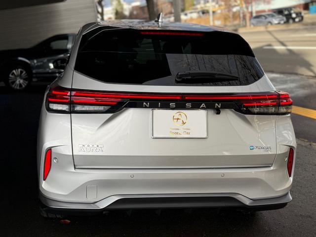 オーラ Ｇ　ＦＯＵＲ　レザーエディション　メーカーオプションニッサンコネクト９インチナビ　ＥＴＣ２．０　ＢＯＳＥサウンドシステム　プロパイロット　アラウンドビュー　寒冷地仕様　ドライブレコーダー　純正アルミ夏タイヤセット積込　ワンオーナー（7枚目）
