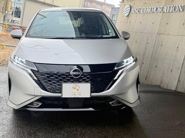 オーラ Ｇ　ＦＯＵＲ　レザーエディション　メーカーオプションニッサンコネクト９インチナビ　ＥＴＣ２．０　ＢＯＳＥサウンドシステム　プロパイロット　アラウンドビュー　寒冷地仕様　ドライブレコーダー　純正アルミ夏タイヤセット積込　ワンオーナー（8枚目）