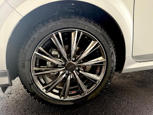 オーラ Ｇ　ＦＯＵＲ　レザーエディション　メーカーオプションニッサンコネクト９インチナビ　ＥＴＣ２．０　ＢＯＳＥサウンドシステム　プロパイロット　アラウンドビュー　寒冷地仕様　ドライブレコーダー　純正アルミ夏タイヤセット積込　ワンオーナー（20枚目）