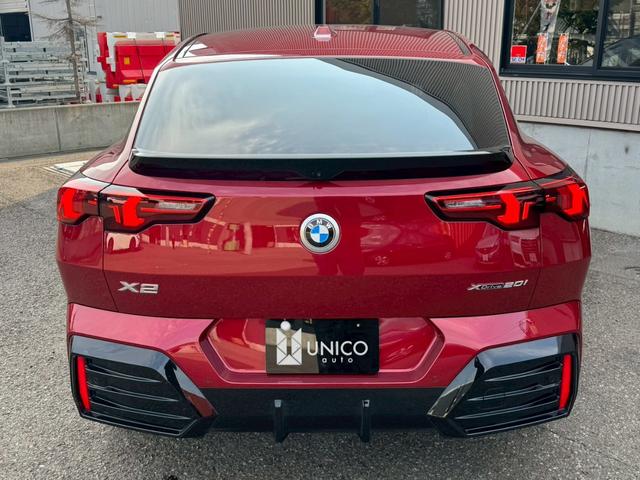 X2 xDrive 20i Mスポーツハイラインパッケージ パノラマルーフ ベージュレザー ハーマンカードン ETC ヘッドアップ(9枚目)