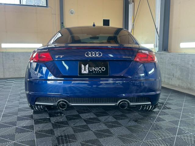 ＴＴクーペ ２．０ＴＦＳＩ　クワトロ　Ｓラインパッケージ　ＥＴＣ　純正ナビ　地デジ　バックカメラ　スタッドレスセット　本州仕入れ（8枚目）