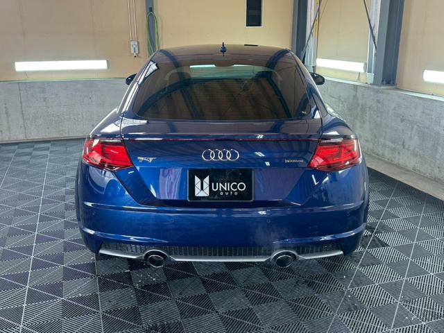 ＴＴクーペ ２．０ＴＦＳＩ　クワトロ　Ｓラインパッケージ　ＥＴＣ　純正ナビ　地デジ　バックカメラ　スタッドレスセット　本州仕入れ（9枚目）