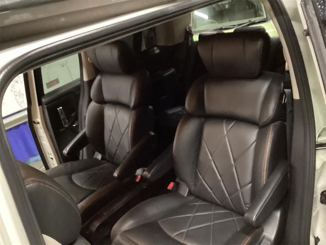 エルグランド 350ハイウェイスタープレミアム 4WD クリアランスソナー 両側スライドドア LEDヘッドランプ 3列シート フルフラット CVT アルミホイール 盗難防止システム 衝突安全ボディ ABS ESC エアコン パワーステアリング(34枚目)