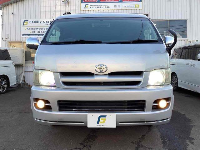 ハイエースワゴン 　ＤＸ　４ＷＤ　ソーラーパネル　換気扇　べバストヒーター　ベッドキット　ＥＴＣ　１００Ｖ電源　サブバッテリー　テーブル　ＨＤＤオーディオ　網戸（52枚目）