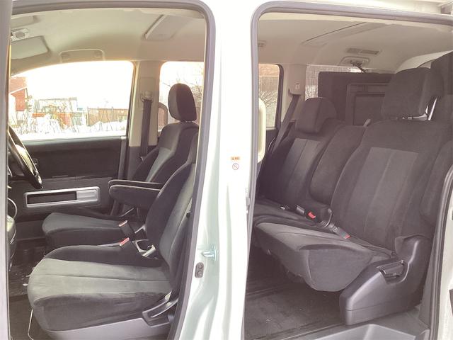 デリカＤ：５ Ｇ　ナビパッケージ　４ＷＤ　ドライブレコーダー　ＥＴＣ　バックカメラ　サイドカメラ　クルーズコントロール　両側スライド・片側電動　オートライト　スマートキー　電動格納ミラー　３列シート　アルミホイール　スタッドレスタイヤ（71枚目）