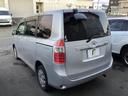 ノア ２．０Ｘ　４ＷＤ　両側スライドドア　３列シート　ＣＶＴ　ＣＤ　カセット　エアコン　パワーウィンドウ（6枚目）