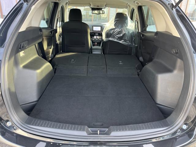 ＣＸ－５ ＸＤ　４ＷＤ　ディスチャージパッケージ　セーフティクルーズパッケージ　純正ナビ　バックカメラ　サイドカメラ　スマートシティブレーキサポート　クルーズコントロール　ＥＴＣ　１９インチオプションアルミ（17枚目）
