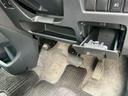 Ｓ　４ＷＤ　両側電動スライドドア　アルミホイール　オートライト　ＨＩＤ　スマートキー　シートヒーター　ＣＶＴ　盗難防止システム　衝突安全ボディ　ＡＢＳ　エアコン　パワーステアリング　パワーウィンドウ（33枚目）