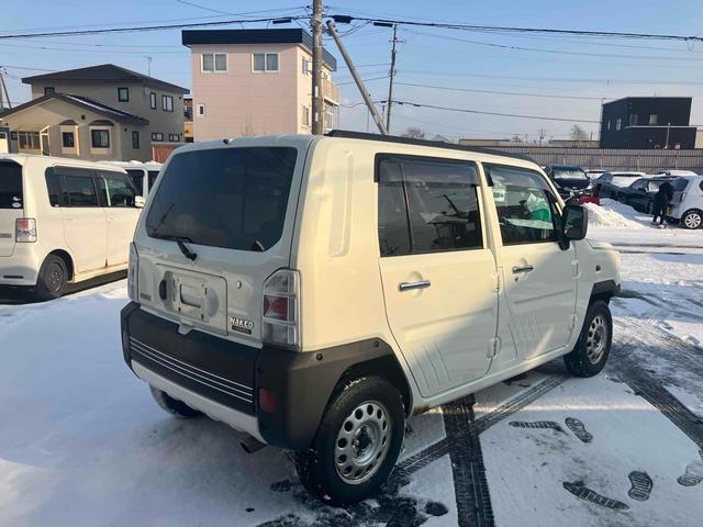 ネイキッド ターボＧ　４ＷＤ　車検２年　ハマーフェイス　ナビ　ＴＶ　キーレス（5枚目）