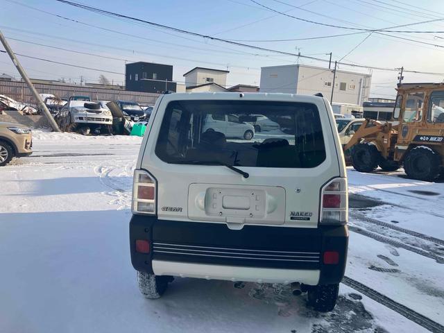 ネイキッド ターボＧ　４ＷＤ　車検２年　ハマーフェイス　ナビ　ＴＶ　キーレス（6枚目）