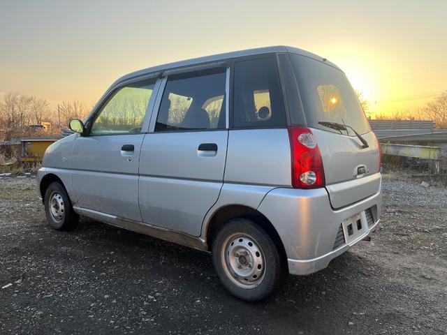 プレオ Ａ　４ＷＤ　バン（3枚目）