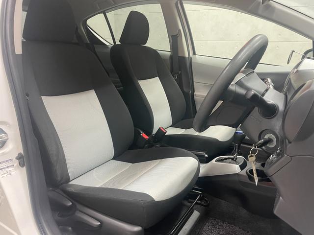 アクア 新規車検整備付☆1年距離無制限保証付☆ETC☆バックカメラ☆コーナーセンサー☆純正ナビ☆Bluetooth接続☆CD再生☆夏冬タイヤ付☆キーレス(14枚目)