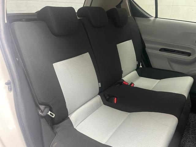 アクア 新規車検整備付☆1年距離無制限保証付☆ETC☆バックカメラ☆コーナーセンサー☆純正ナビ☆Bluetooth接続☆CD再生☆夏冬タイヤ付☆キーレス(17枚目)