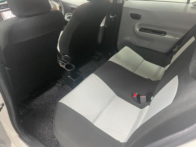 アクア 新規車検整備付☆1年距離無制限保証付☆ETC☆バックカメラ☆コーナーセンサー☆純正ナビ☆Bluetooth接続☆CD再生☆夏冬タイヤ付☆キーレス(21枚目)