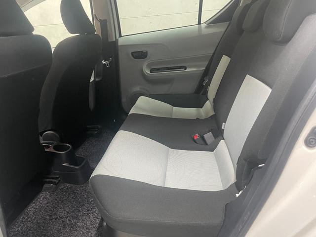 アクア 新規車検整備付☆1年距離無制限保証付☆ETC☆バックカメラ☆コーナーセンサー☆純正ナビ☆Bluetooth接続☆CD再生☆夏冬タイヤ付☆キーレス(22枚目)