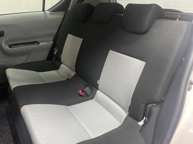 アクア 新規車検整備付☆1年距離無制限保証付☆ETC☆バックカメラ☆コーナーセンサー☆純正ナビ☆Bluetooth接続☆CD再生☆夏冬タイヤ付☆キーレス(23枚目)