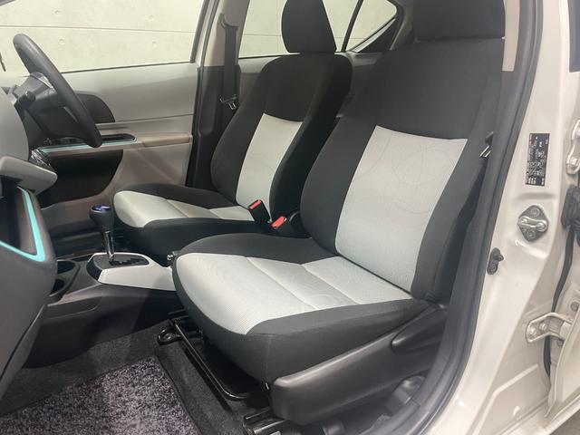 アクア 新規車検整備付☆1年距離無制限保証付☆ETC☆バックカメラ☆コーナーセンサー☆純正ナビ☆Bluetooth接続☆CD再生☆夏冬タイヤ付☆キーレス(26枚目)