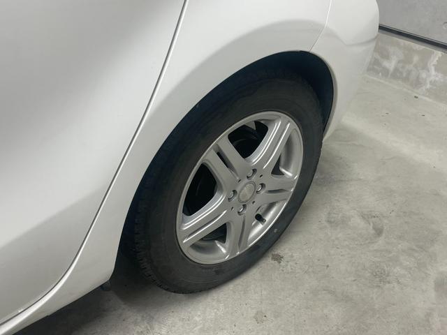 アクア 新規車検整備付☆1年距離無制限保証付☆ETC☆バックカメラ☆コーナーセンサー☆純正ナビ☆Bluetooth接続☆CD再生☆夏冬タイヤ付☆キーレス(59枚目)