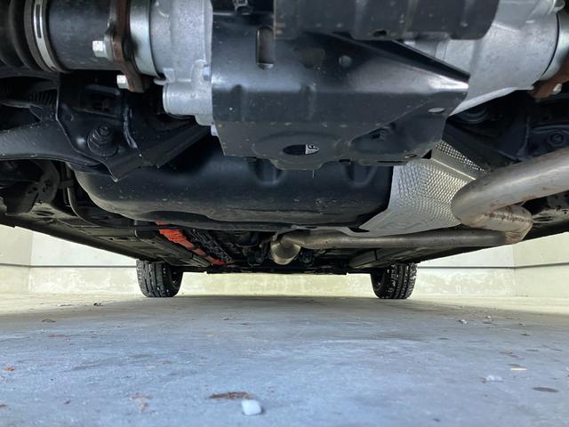 アクア G ワンオーナー☆4WD☆車検R8.9付☆トヨタメーカー保証☆トヨタセーフティセンス☆ETC☆シートヒーター☆Bluetooth接続☆DVD再生☆夏冬タイヤ付(10枚目)