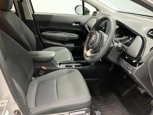 アクア G ワンオーナー☆4WD☆車検R8.9付☆トヨタメーカー保証☆トヨタセーフティセンス☆ETC☆シートヒーター☆Bluetooth接続☆DVD再生☆夏冬タイヤ付(12枚目)