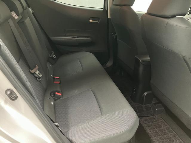 アクア G ワンオーナー☆4WD☆車検R8.9付☆トヨタメーカー保証☆トヨタセーフティセンス☆ETC☆シートヒーター☆Bluetooth接続☆DVD再生☆夏冬タイヤ付(15枚目)