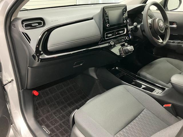 アクア G ワンオーナー☆4WD☆車検R8.9付☆トヨタメーカー保証☆トヨタセーフティセンス☆ETC☆シートヒーター☆Bluetooth接続☆DVD再生☆夏冬タイヤ付(25枚目)