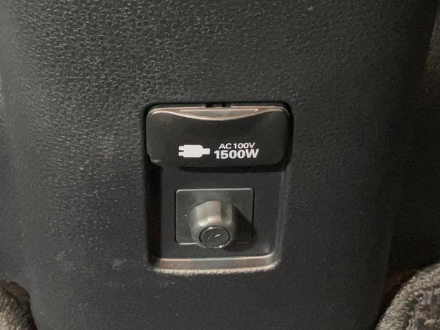 アクア G ワンオーナー☆4WD☆車検R8.9付☆トヨタメーカー保証☆トヨタセーフティセンス☆ETC☆シートヒーター☆Bluetooth接続☆DVD再生☆夏冬タイヤ付(41枚目)