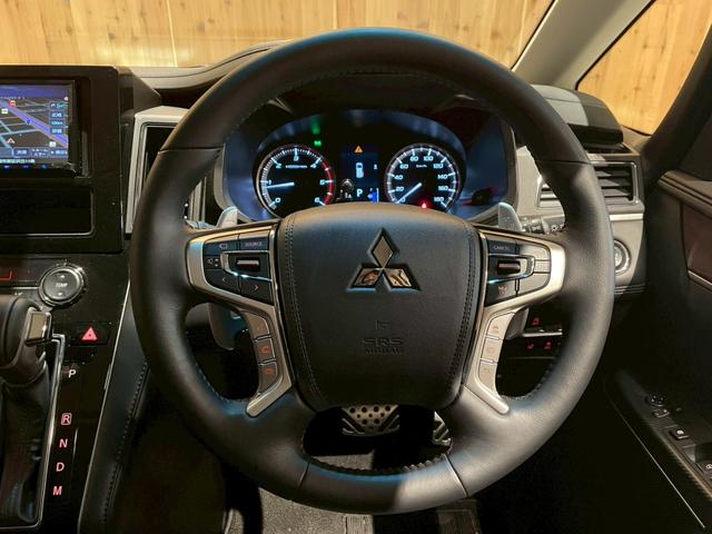 デリカＤ：５ Ｐ　４ＷＤ　ＭＤＦベッドキット　ヴァレンティＬＥＤテール　純正カーテン　ＪＡＯＳリアスポイラー　両側パワースライドドア　ＫＥＮＷＯＯＤＳＤナビ　前席シートヒーター　電動リアゲート　Ｄ席パワーシート（26枚目）