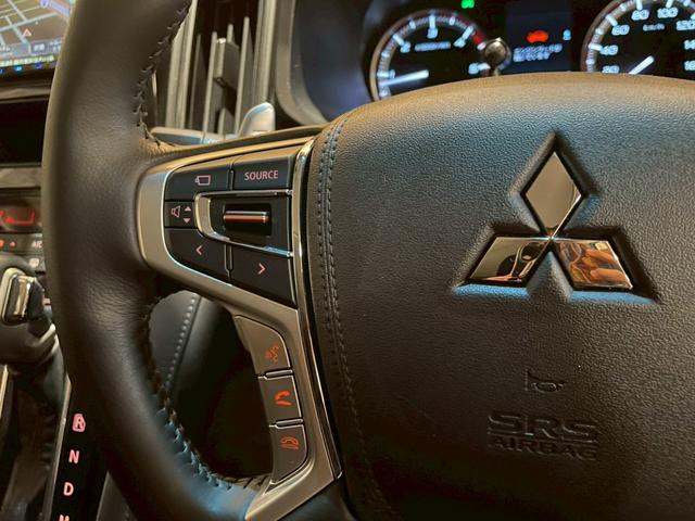 デリカＤ：５ Ｐ　４ＷＤ　ＭＤＦベッドキット　ヴァレンティＬＥＤテール　純正カーテン　ＪＡＯＳリアスポイラー　両側パワースライドドア　ＫＥＮＷＯＯＤＳＤナビ　前席シートヒーター　電動リアゲート　Ｄ席パワーシート（34枚目）