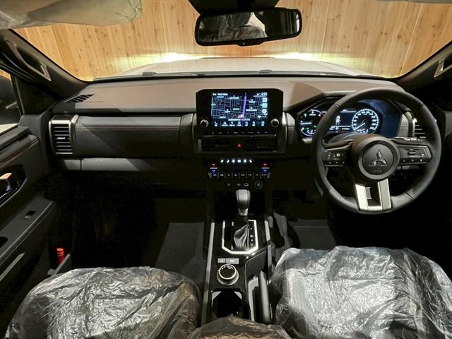 MITSUBISHI TRITON GSR