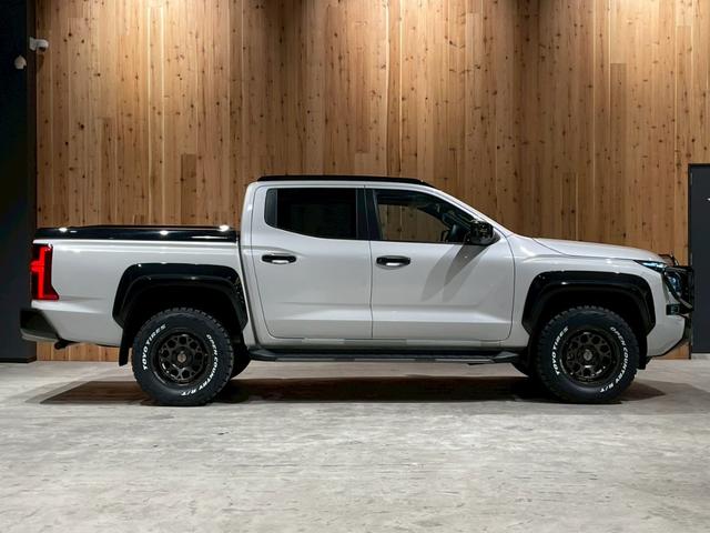 MITSUBISHI TRITON GSR