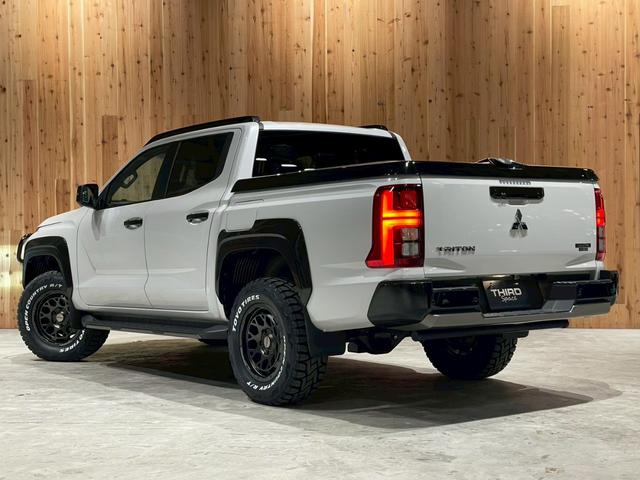 MITSUBISHI TRITON GSR