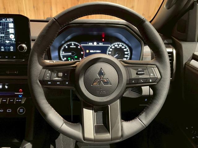 MITSUBISHI TRITON GSR