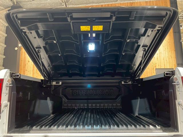 MITSUBISHI TRITON GSR