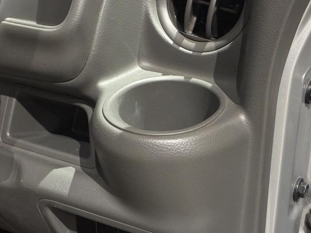 エブリイ PC 4WD キャンピング仕様 オリジナルベッドキット ロスフィールドルーラック INNOベースキャリア ALPINE11型フローティングDA 1000Wインバーター カーテン LED室内照明 AC100V(32枚目)