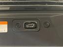 デリカＤ：５ Ｐ　４ＷＤ　ＭＤＦベッドキット　ヴァレンティＬＥＤテール　純正カーテン　ＪＡＯＳリアスポイラー　両側パワースライドドア　ＫＥＮＷＯＯＤＳＤナビ　前席シートヒーター　電動リアゲート　Ｄ席パワーシート（6枚目）