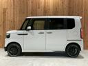 ベースグレード　ＤＡＭＤロドニーコンプリートカスタム　ナイトロパワー１５インチホイール　ヴァンファニチャーベッドキット　オープンカントリーＲ／Ｔタイヤ　片側パワースライドドア　前席シートヒーター　ケンウッドＳＤナビ（15枚目）