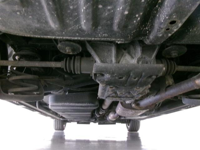 ヴォクシー ZS 煌 セキュリティー 点検記録簿 スマートキー&プッシュスタート Wエアコン LEDヘッド ミュージックプレイヤー接続可 寒冷地 4WD車 横滑り防止 バックモニター オートエアコン ナビTV DVD再生(32枚目)