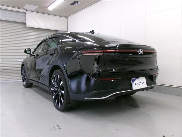 クラウンクロスオーバー ＲＳアドバンスド　衝突回避　寒冷地　オートクルーズコントロール　横滑り防止　パワーシート　レザーシート　ＬＥＤ　アルミホイール　ＡＣ１００Ｖ　スマートキー　ＡＢＳ　フルオートエアコン　イモビライザー　ＥＴＣ　キーレス（3枚目）