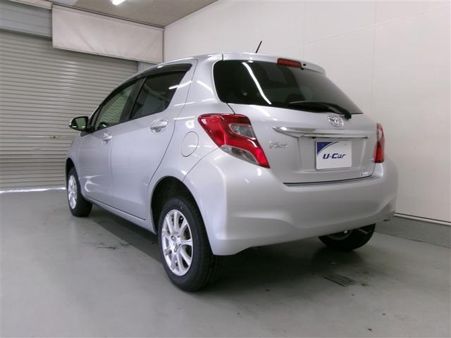 ヴィッツ F アルミ PW ESC PS キーレスエントリー 切替式4WD 記録簿 DVD フルセグテレビ ABS Bカメラ エアコン 寒冷地 Wエアバッグ メモリーナビゲーション ナビTV エアバッグ(3枚目)