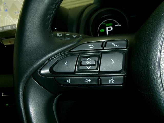 ヤリスクロス ハイブリッドＧ　ＥＳＣ　メディアプレイヤー接続　衝突軽減　ＬＥＤヘッド　寒冷地　盗難防止装置　スマートキー　キーレス　ＥＴＣ　オートエアコン　オートクルーズコントロール　バックカメラ　４ＷＤ　ＤＶＤ再生　ＡＢＳ（15枚目）