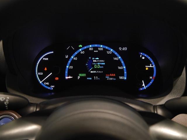 ヤリスクロス ハイブリッドZ クルーズC 横滑防止装置 リアカメラ ワンオーナー車 LEDライト 盗難防止装置 電動シート ドライブレコーダー AW キーレス DVD再生 寒冷地仕様 スマートキー ABS 4WD エアバッグ(7枚目)