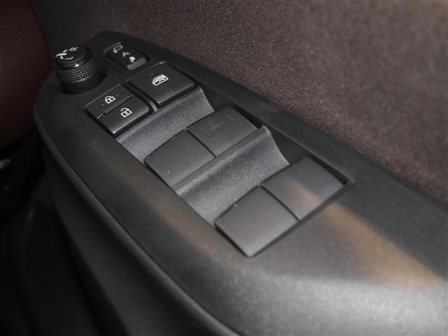 ヤリスクロス ハイブリッドZ クルーズC 横滑防止装置 リアカメラ ワンオーナー車 LEDライト 盗難防止装置 電動シート ドライブレコーダー AW キーレス DVD再生 寒冷地仕様 スマートキー ABS 4WD エアバッグ(30枚目)