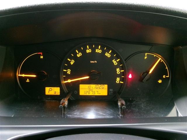 ハイエースバン ロングＤＸ　アルミ　バックモニター　エアバック　フルタイム４ＷＤ　寒冷地　ＡＵＸ　ＥＴＣ付き　パワーウインドウ　キーレス　ＡＢＳ　パワーステアリング　３列シート　マニュアルエアコン　ナビ　メモリーナビ（7枚目）