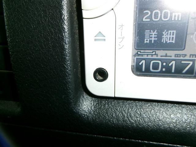ハイエースバン ロングＤＸ　アルミ　バックモニター　エアバック　フルタイム４ＷＤ　寒冷地　ＡＵＸ　ＥＴＣ付き　パワーウインドウ　キーレス　ＡＢＳ　パワーステアリング　３列シート　マニュアルエアコン　ナビ　メモリーナビ（18枚目）