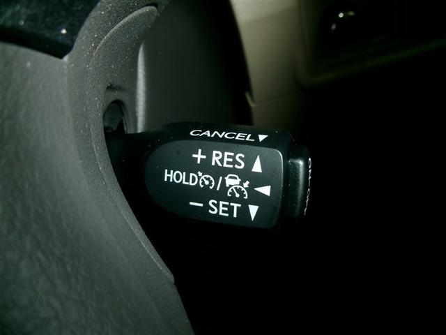 ランドクルーザープラド ＴＸ　プリクラ　リヤカメラ　横滑防止装置　助手席エアバッグ　３列　キーレス　オートクルーズ　カーテンエアバッグ　ナビ＆ＴＶ　盗難防止　パワーステアリング　ミュージックプレイヤー接続可　オートエアコン　ＡＢＳ（19枚目）