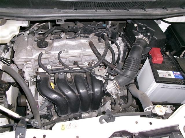 ヴォクシー Ｘ　ナビ＆ＴＶ　ミュージックプレイヤー接続可　寒冷地　オートクルーズコントロール　リアエアコン　リアカメラ　メモリーナビ　フルセグＴＶ　ＬＥＤヘッドランプ　ＤＶＤ再生　エアバック　４ＷＤ　盗難防止システム（12枚目）