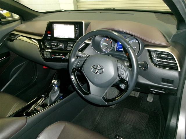 Ｃ－ＨＲ Ｇ－Ｔ　ＬＥＤヘッドライト　クルーズコントロール　寒冷地　キーレスエントリー　ＡＢＳ　イモビライザー　フルオートエアコン　エアバッグ　フルセグテレビ　アルミ付　ハーフレザーシート　スマートキ－　横滑り防止（4枚目）